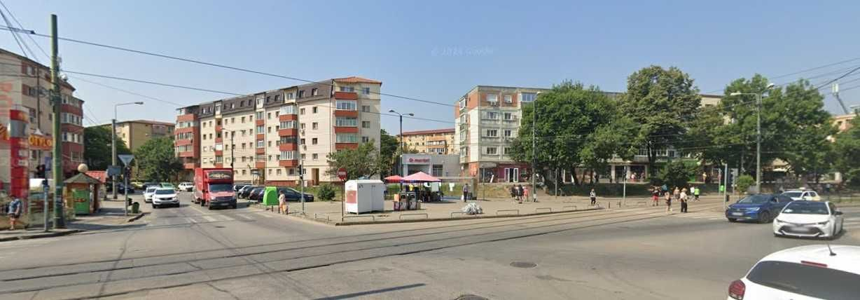Confort 1 la parter inalt in bloc anvelopat termic