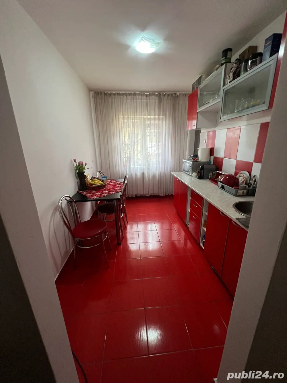 Mobilat si utilat modern, linga Shopping City