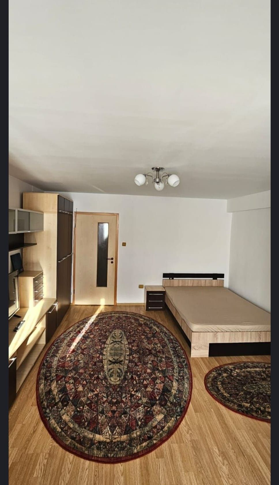 Mobilat si utilat aproape de Piata 700