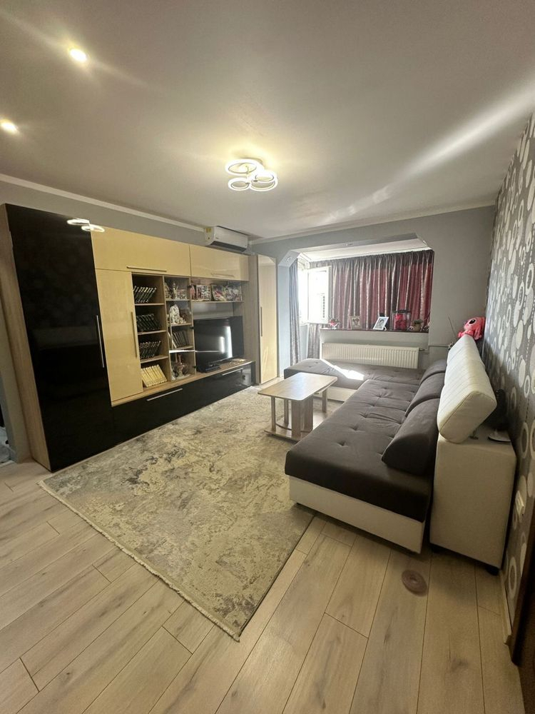 Mobilat si utilat in bloc anvelopat