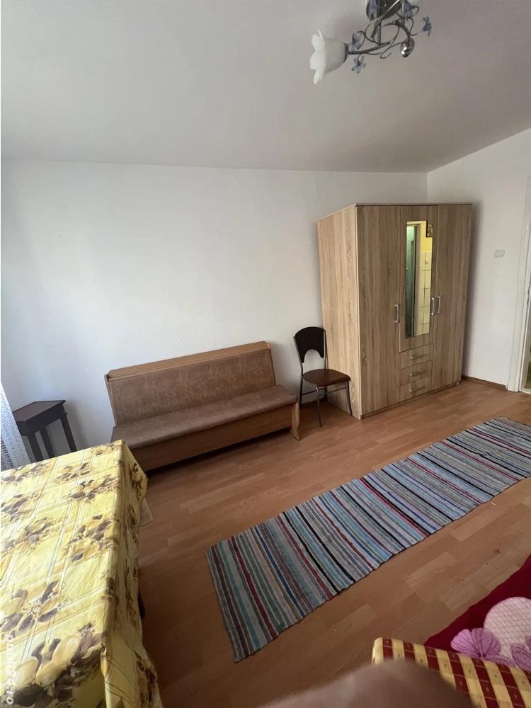 Etaj 2 în Complexul Studentesc