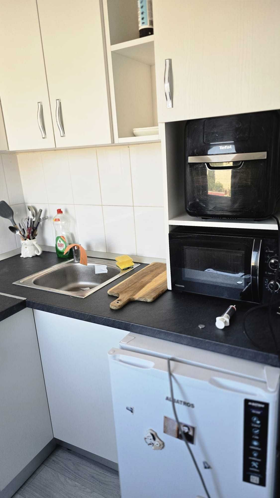 Mobilat si utilat la etajul 3 cu balcon