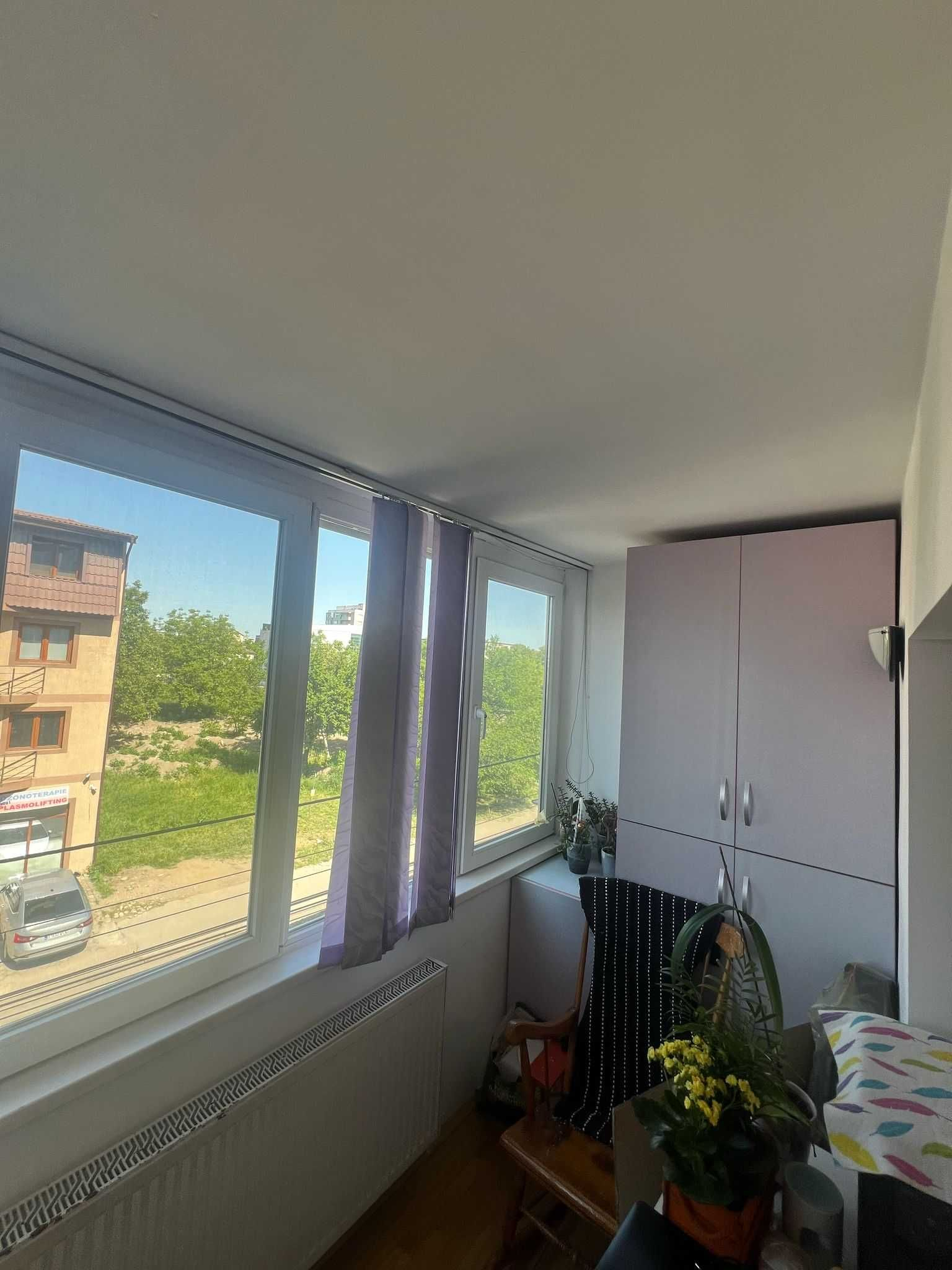 Etaj 2 cu centrala propie, in bloc anvelopat termic