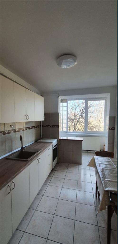 Apartament cu 4 camere cu 2 băi și 3 balcoane Tipografilor!