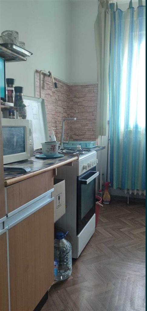 Confort 1 in bloc anvelopat la etaj intermediar, aproape de Județean