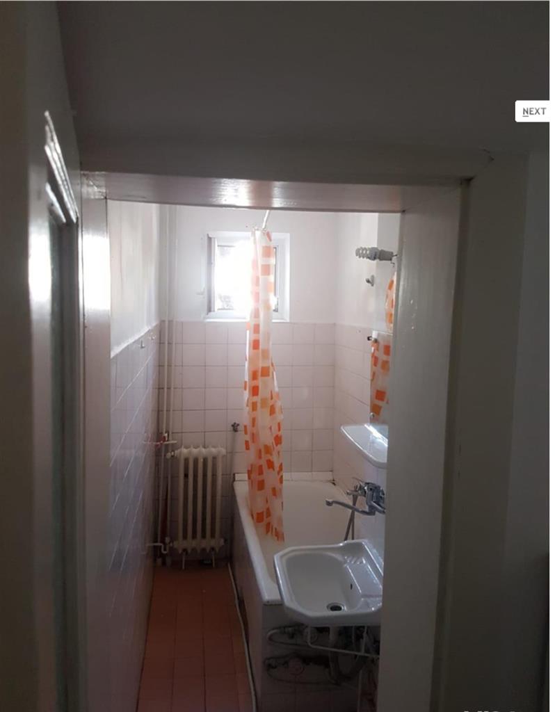 Apartament cu 2 camere la etajul 2 linga Piata Doina