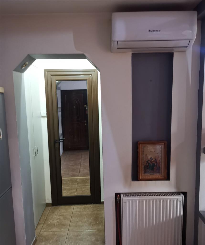 Mobilat si utilat, model mare