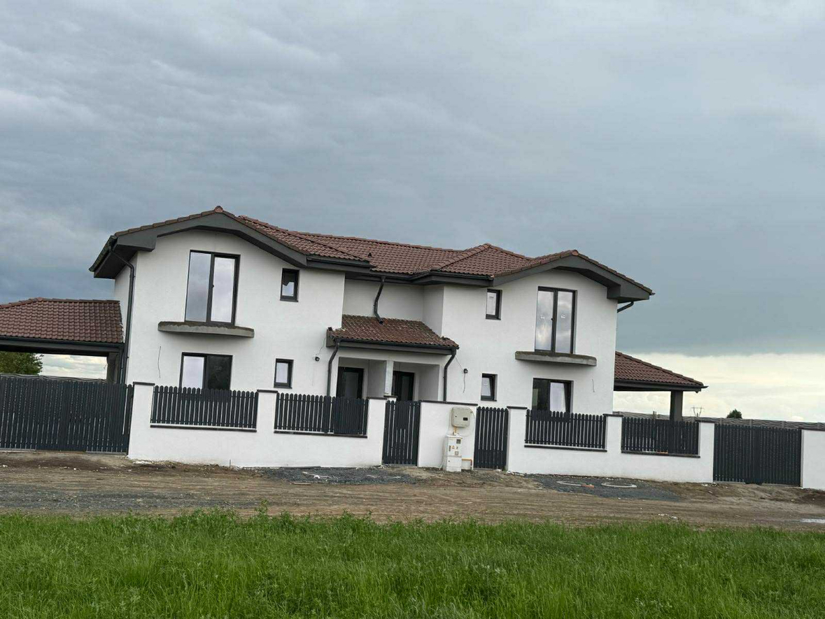 Comision 0%, duplex P+M cu finisaje la alegere pe str. Venus