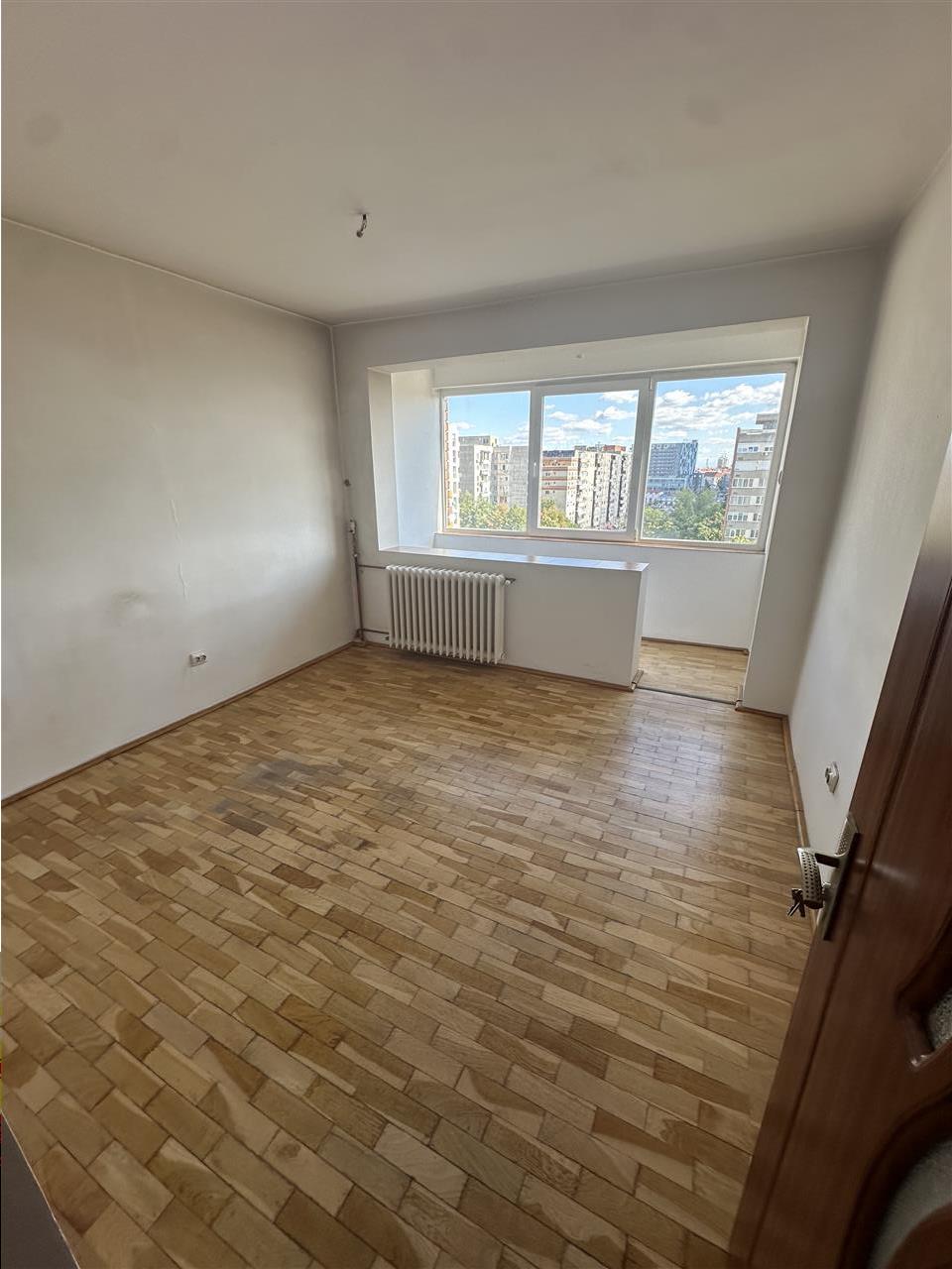 Decomandat vedere splendida langa Kaufland Circumvalatiunii