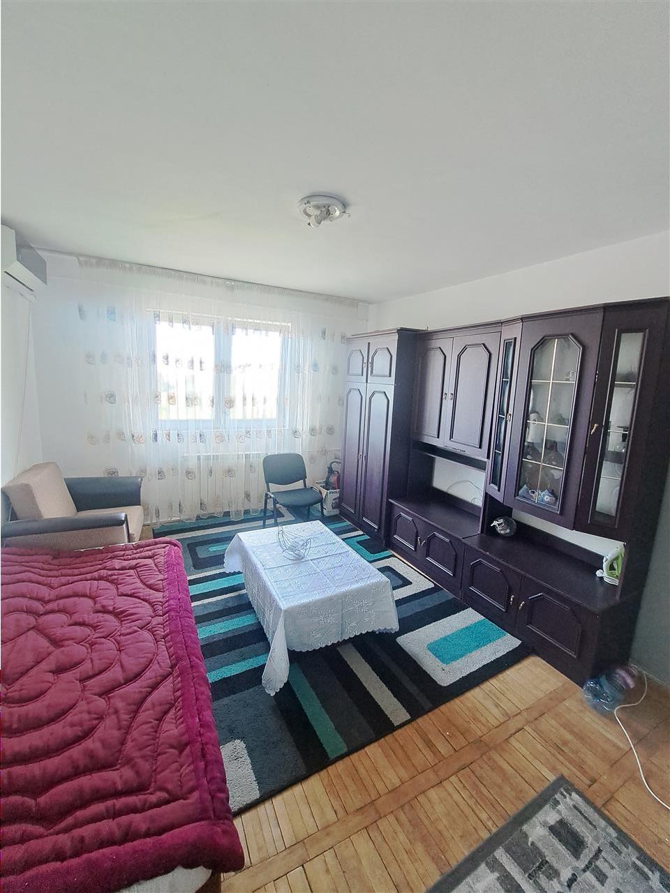 Garsoniera zona Dorobantilor!