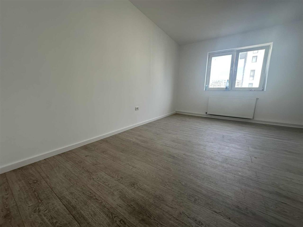 Bloc izolat aproape de Agronomie etaj 2