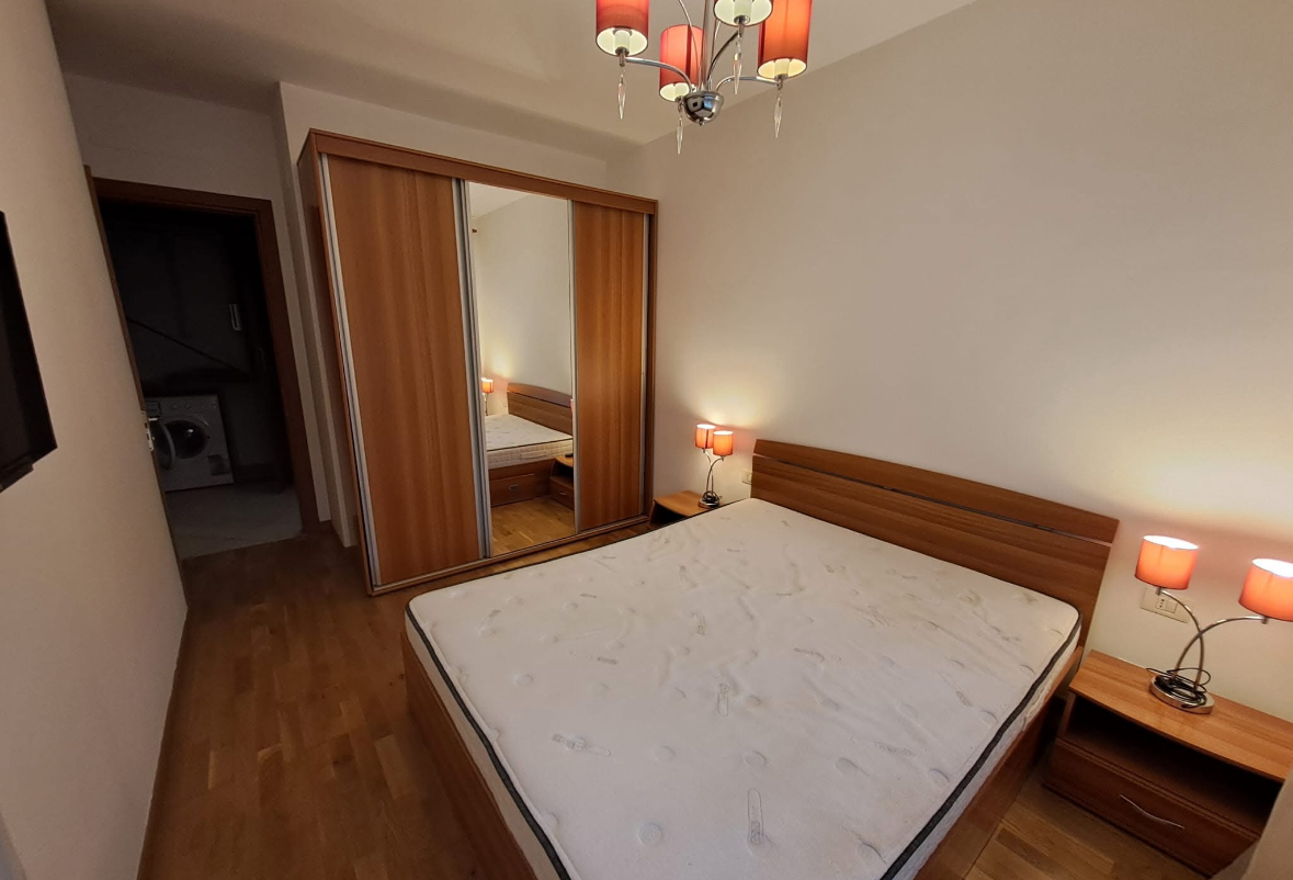 Mobilat si utilat in bloc din 2010, et intermediar