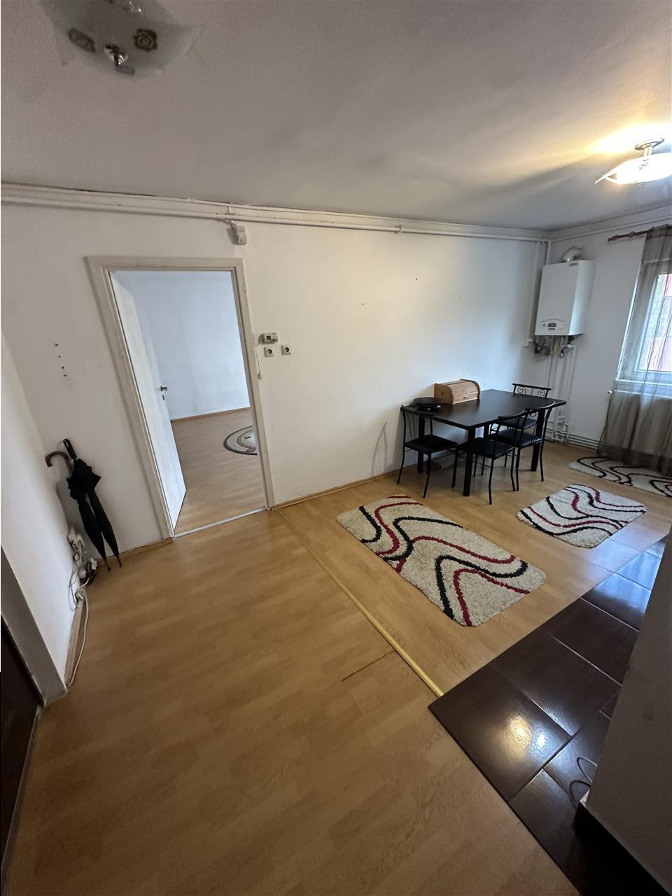 Decomandat centrala proprie Bucovina