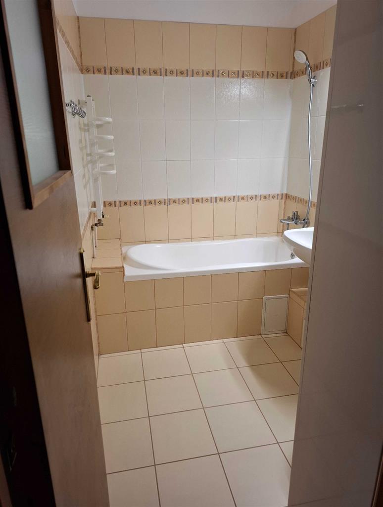 Amenajat complet, model mare in Soarelui