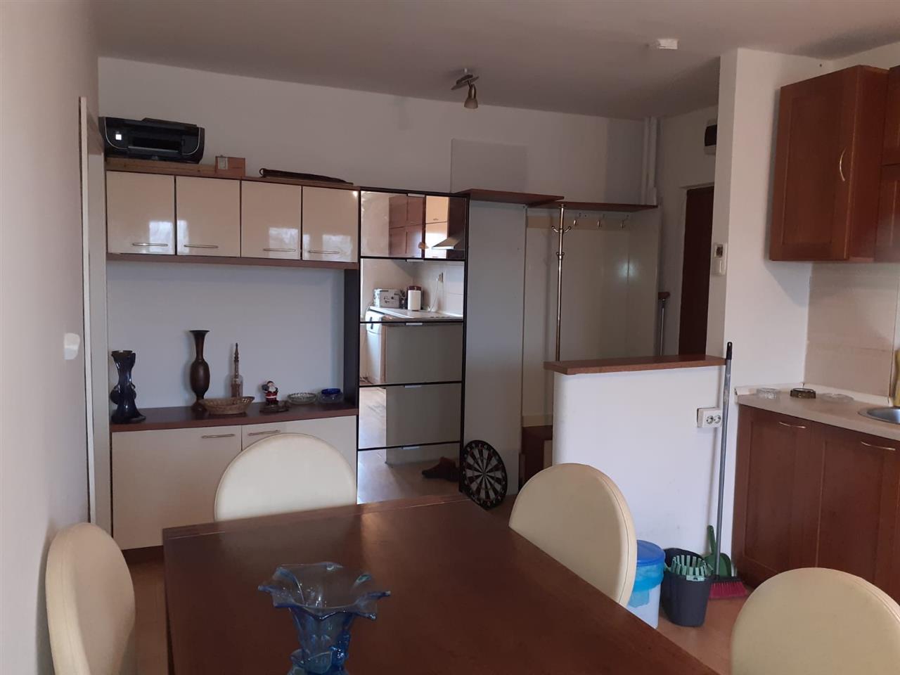 Apartament cu 3 camere linga Mall 70mp