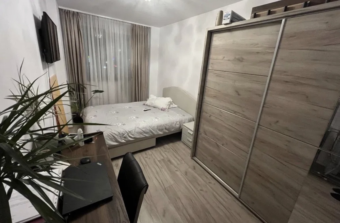 3 camere etaj 1 cu 2 bai in bloc nou cu loc de parcare inclus