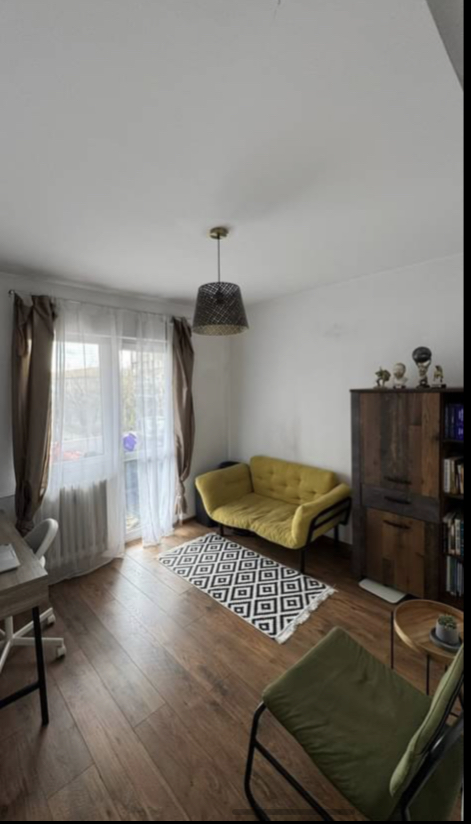 Mobilat si utilat decomandat