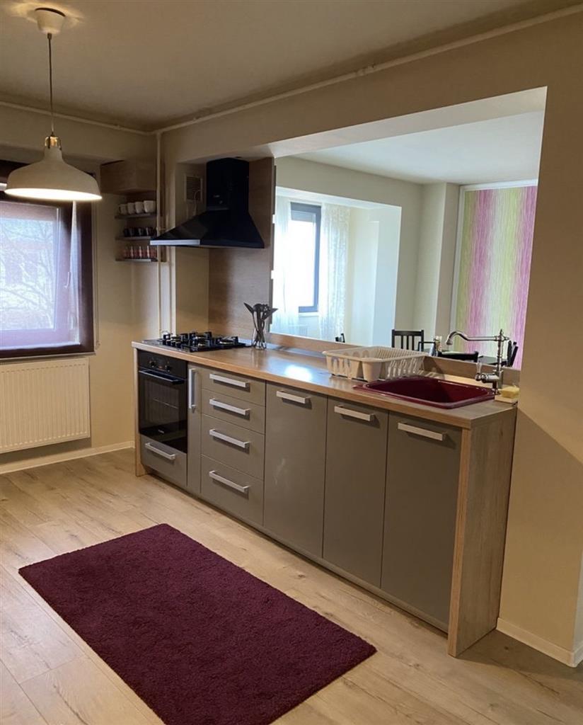 Mobilat si utilat modern la etaj 3, aproape de Mall