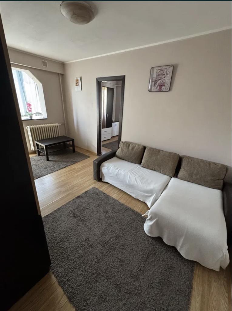 Apartament cu 3 camere in Dacia