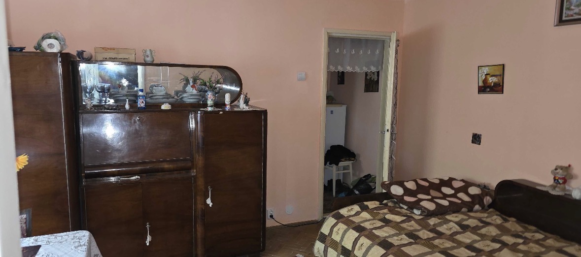 Apartament cu 2 camere linga Piata Doina