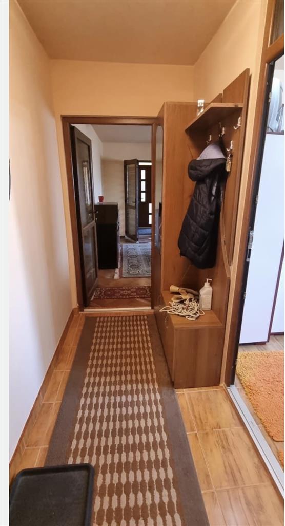 Model mare la etajul 3, mobilat si utilat