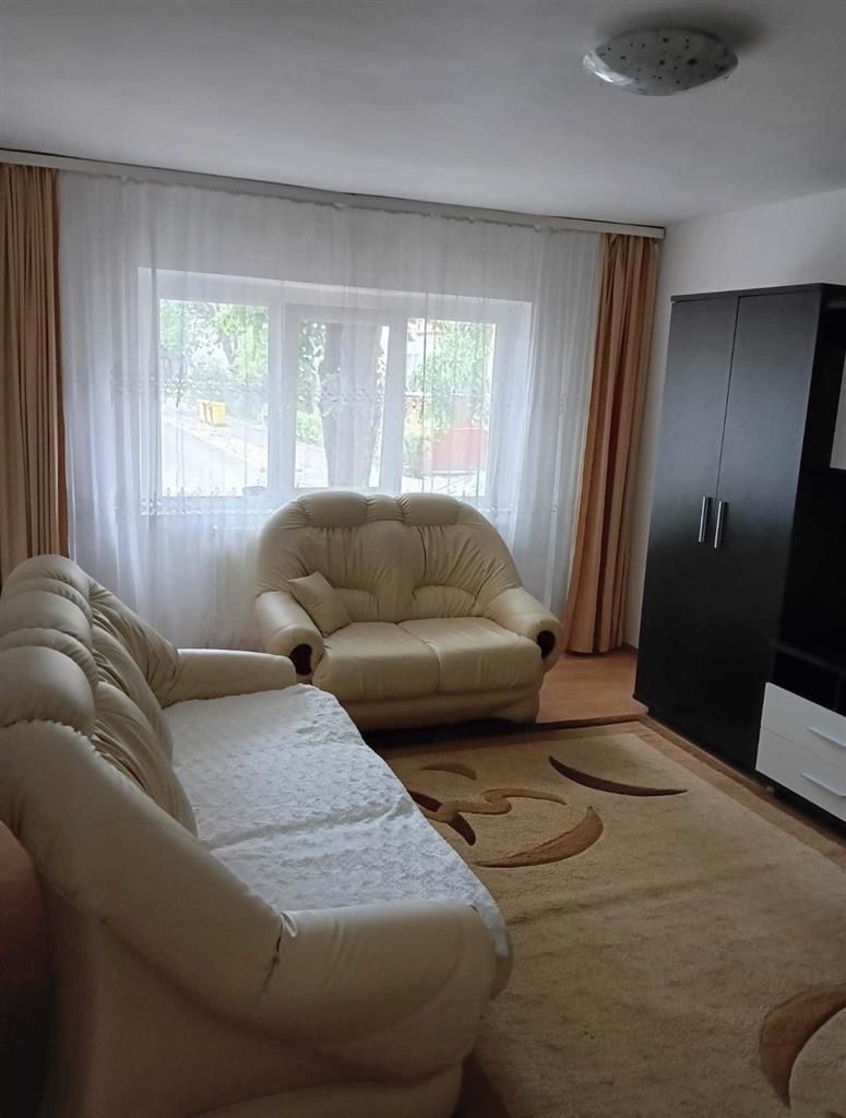 Decomandat cu centrala propie in Bucovina