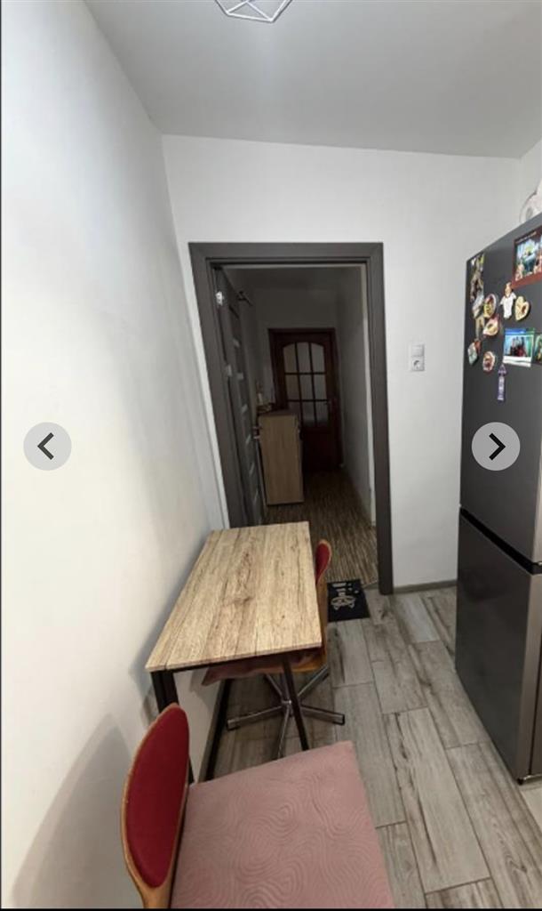 Mobilat si utilat, etaj intermediar