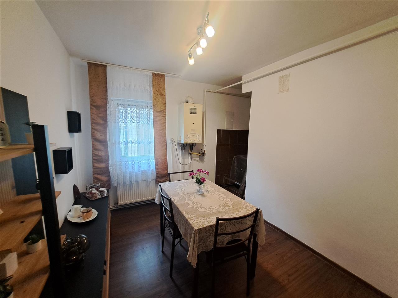 2 CAMERE, DECOMANDAT, CENTRALA TERMICA, COMPLEXUL STUDENTESC!