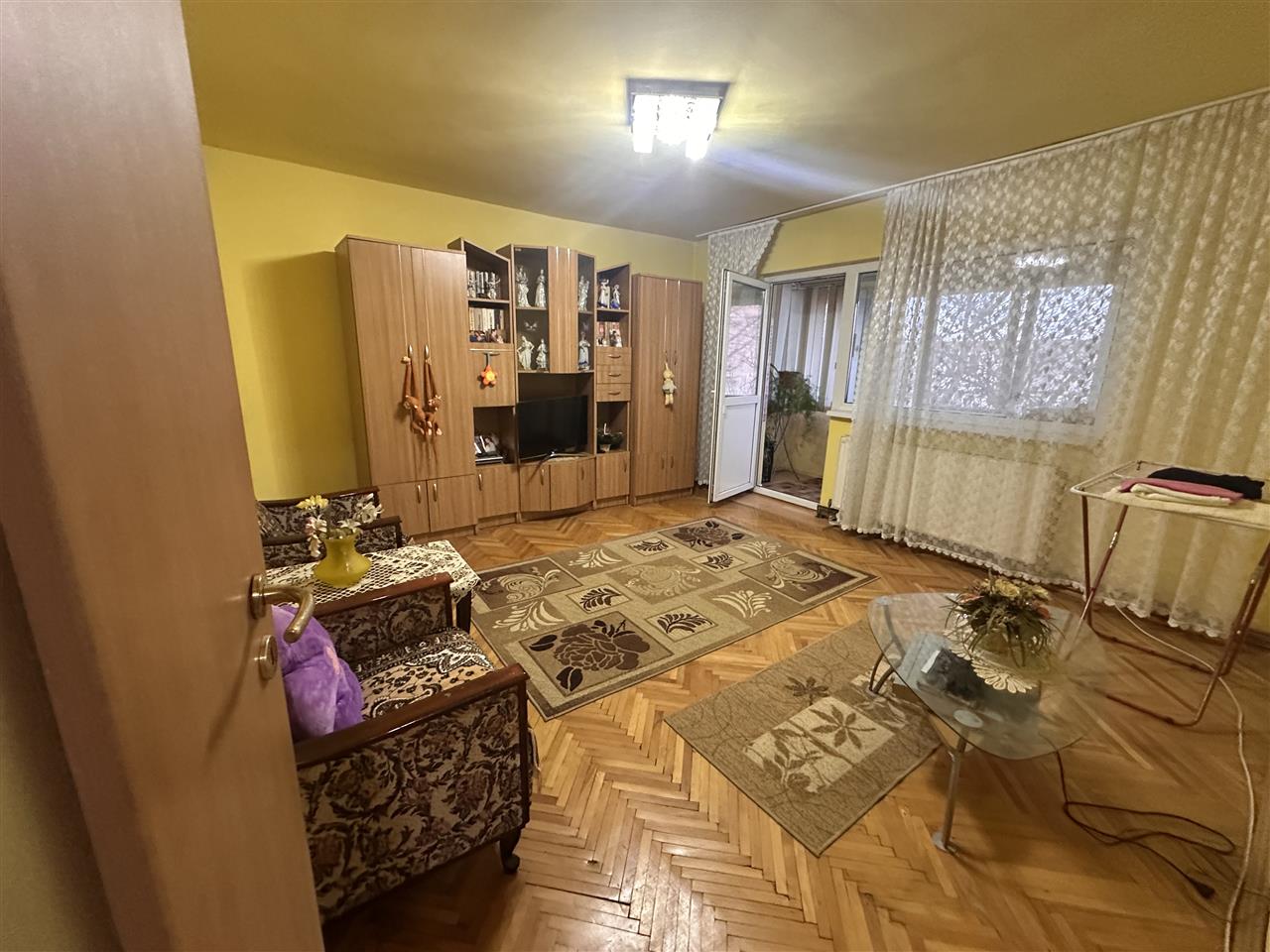 3 camere , decomandat , centrala , Sagului