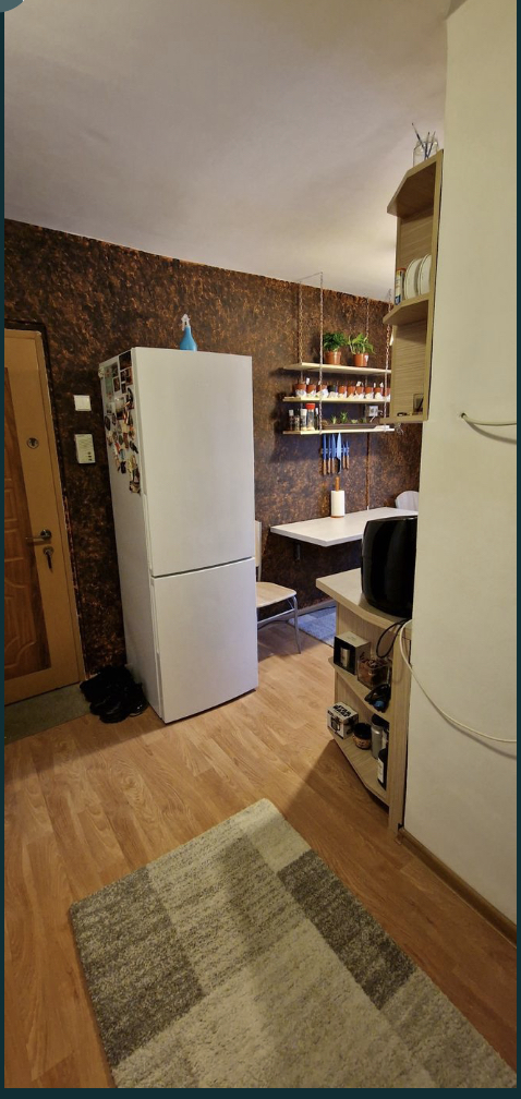 Decomandat, renovat recent cu centrala propie