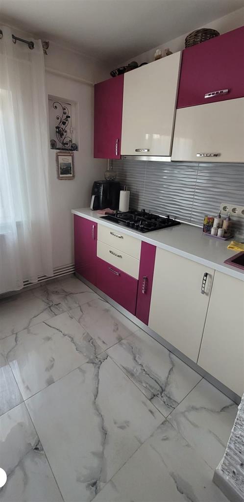 Mobilat si utilat la etajul 1 linga City Mall