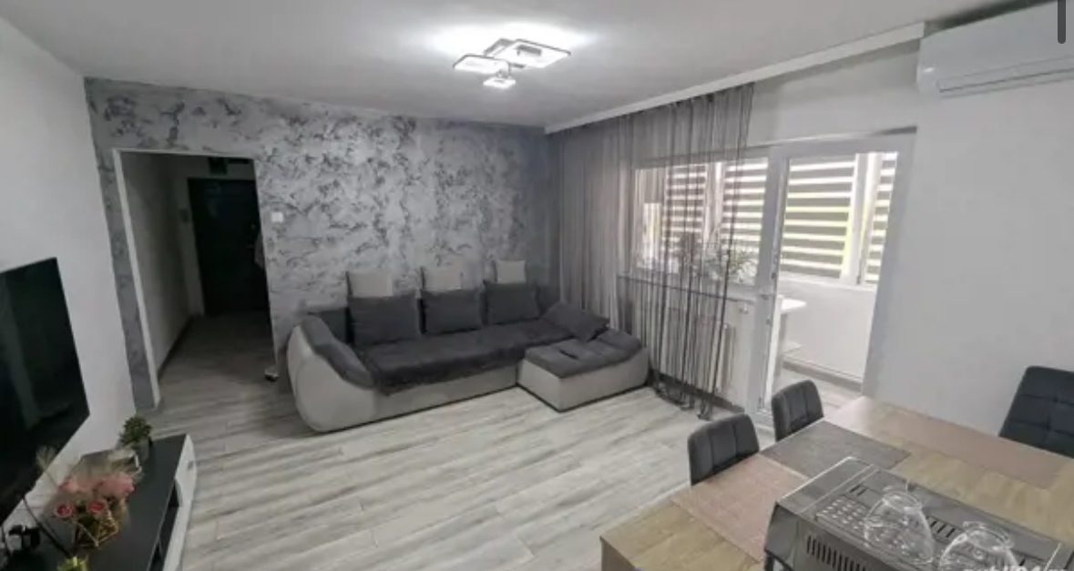 Mobilat și utilat modern, în bloc anvelopat termic
