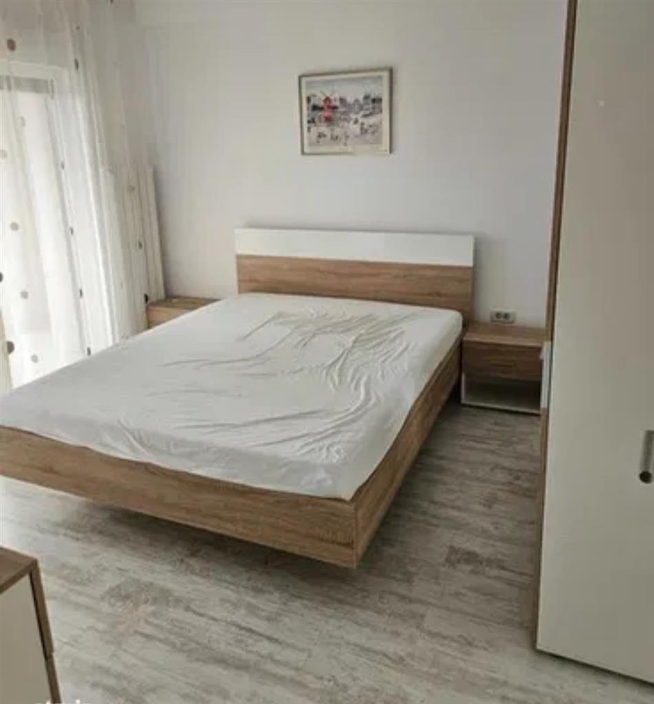 Mobilat și utilat în bloc nou cu loc de parcare inclus