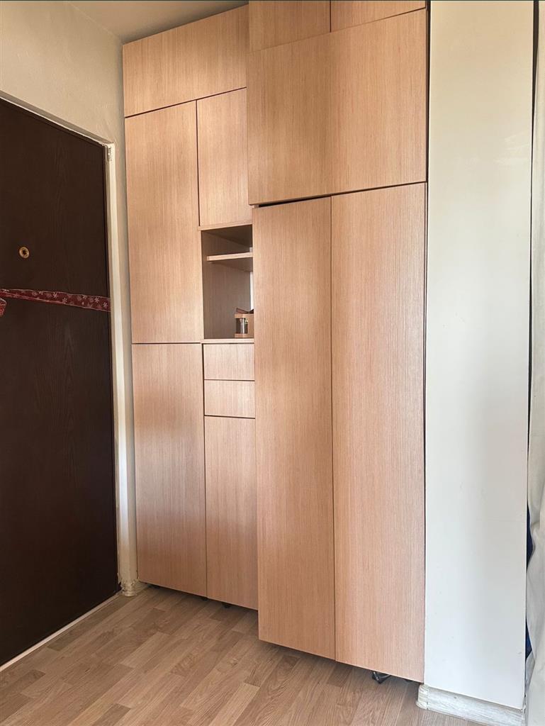 Mobilat si utilat complet la etajul 3 in bloc anvelopat termic