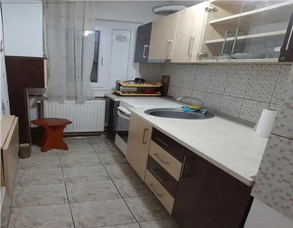 Mobilat și utilat cu 2 balcoane