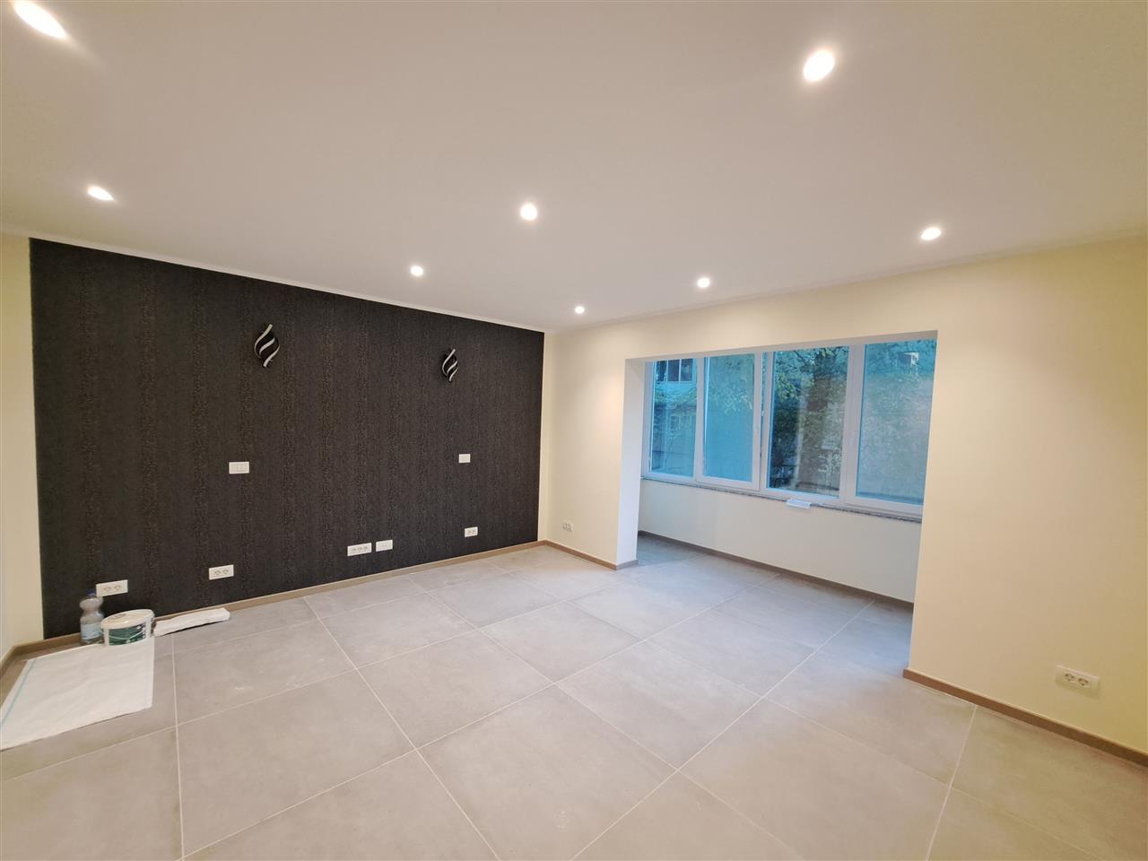 3 CAMERE, DECOMANDAT, 2 BAI, RENOVAT COMPLET, COMPLEXUL STUDENTESC!