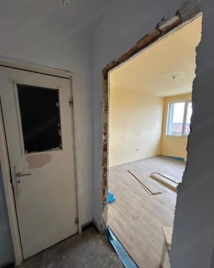 Apartament cu 2 camere la etaj internediar in bloc anvelopat