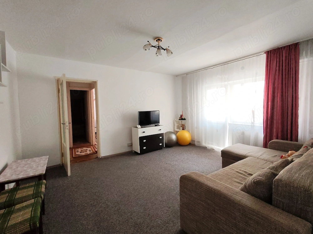 Etaj 1 cu centrala propie, 56 mp, linga Judetean - Timisoara