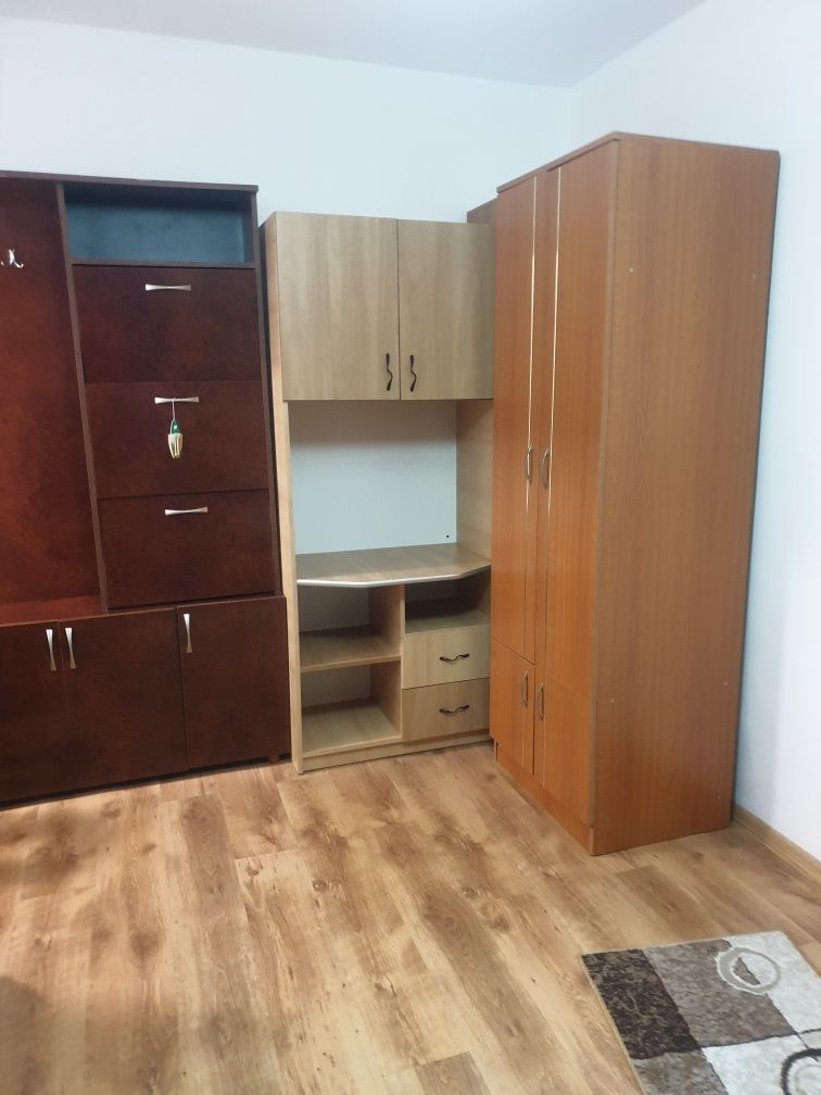 Mobilat si utilat cu 2 camere