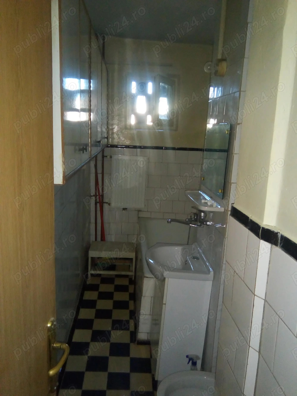 Apartament 2 camere la etajul 2 aproape de Mall