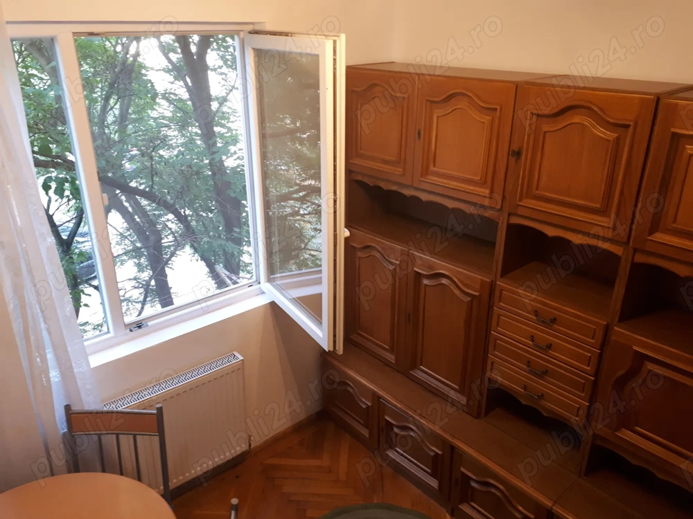 Etaj 3 cu centrală propie în Complexul Studențesc