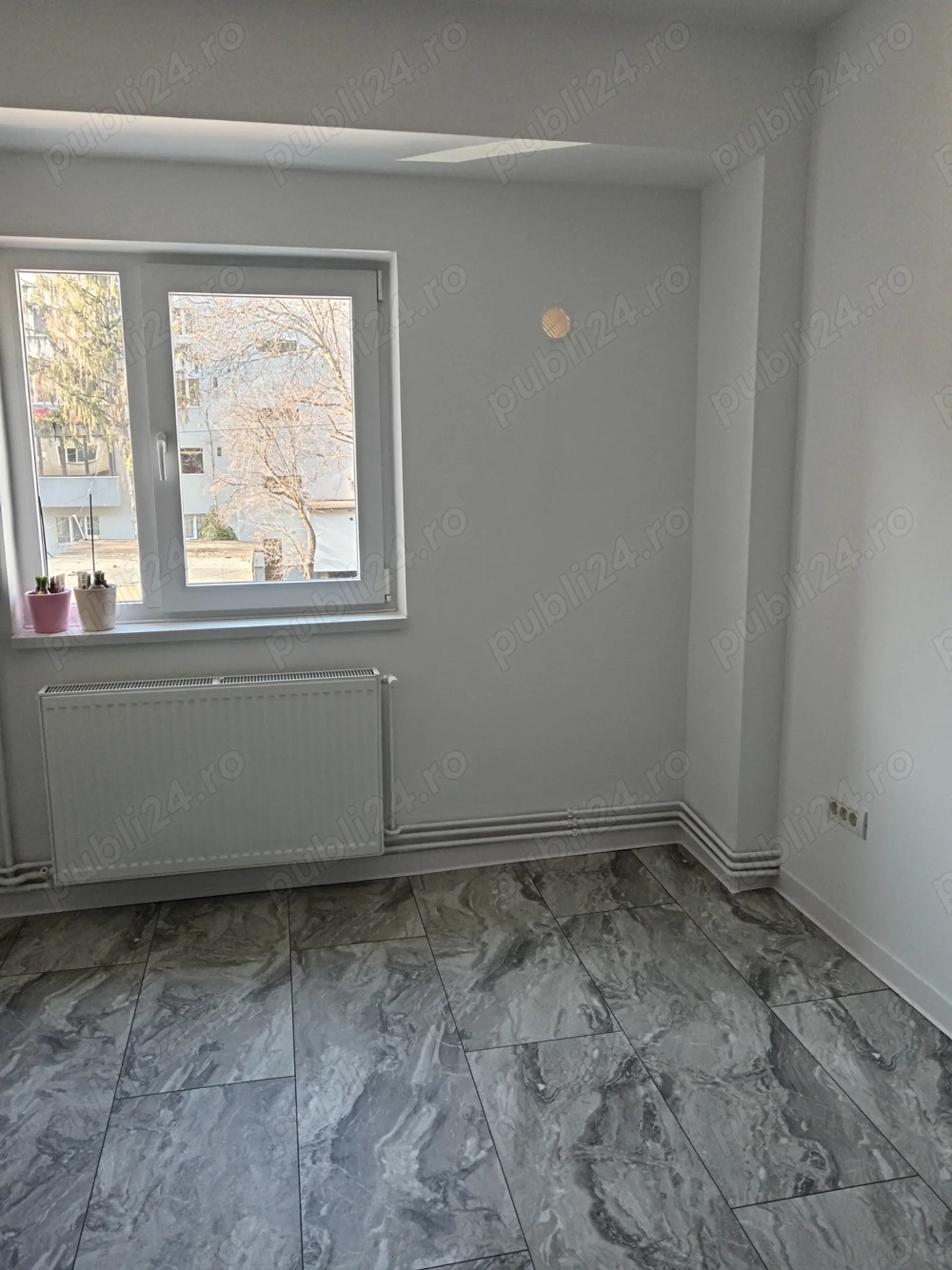 Renovat complet nou la etajul 1/4