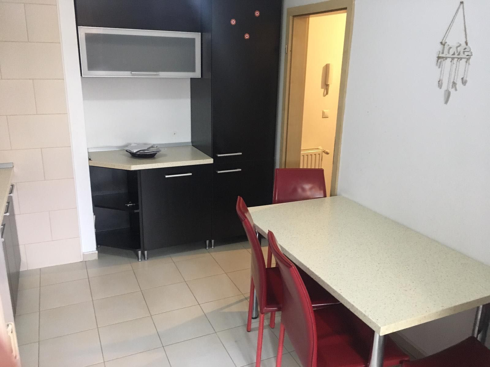 Mobilat si utilat linga British School