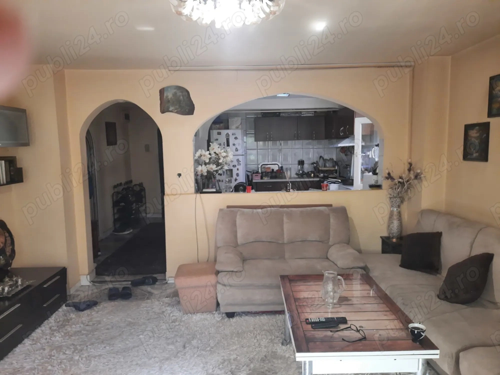 Model mare cu 2 bai si 2 balcoane