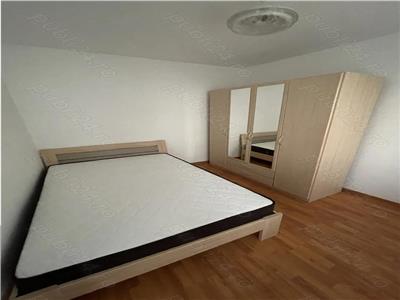 Mobilat si utilat la etajul 1 linga Kaufland-Resitei