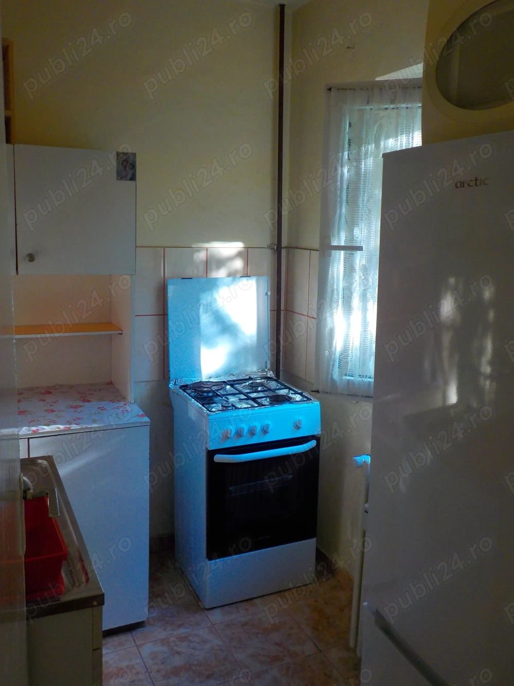 Mobilat si utilat la etajul 1 in Plavat 2