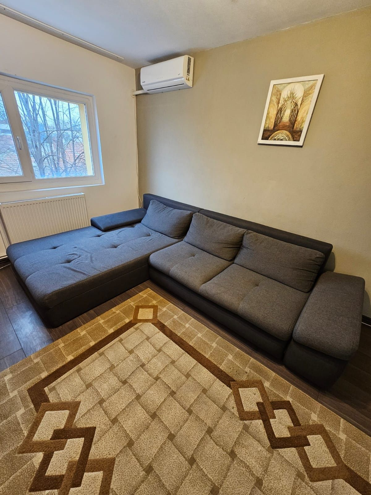 Decomandat, model mare la etaj 3 cu centrala propie