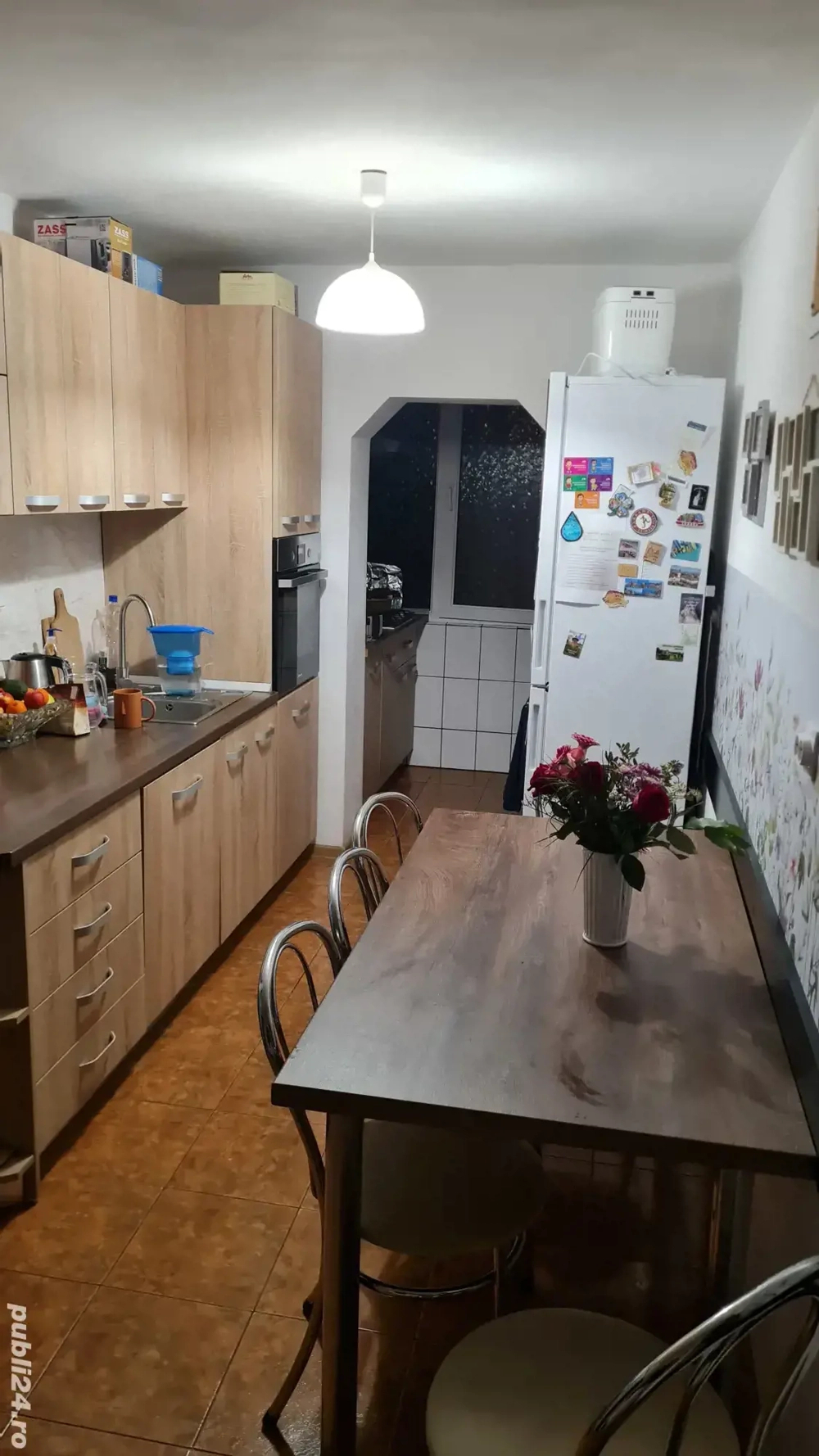 Decomandat cu centrala propie la et 3 linga Thalia