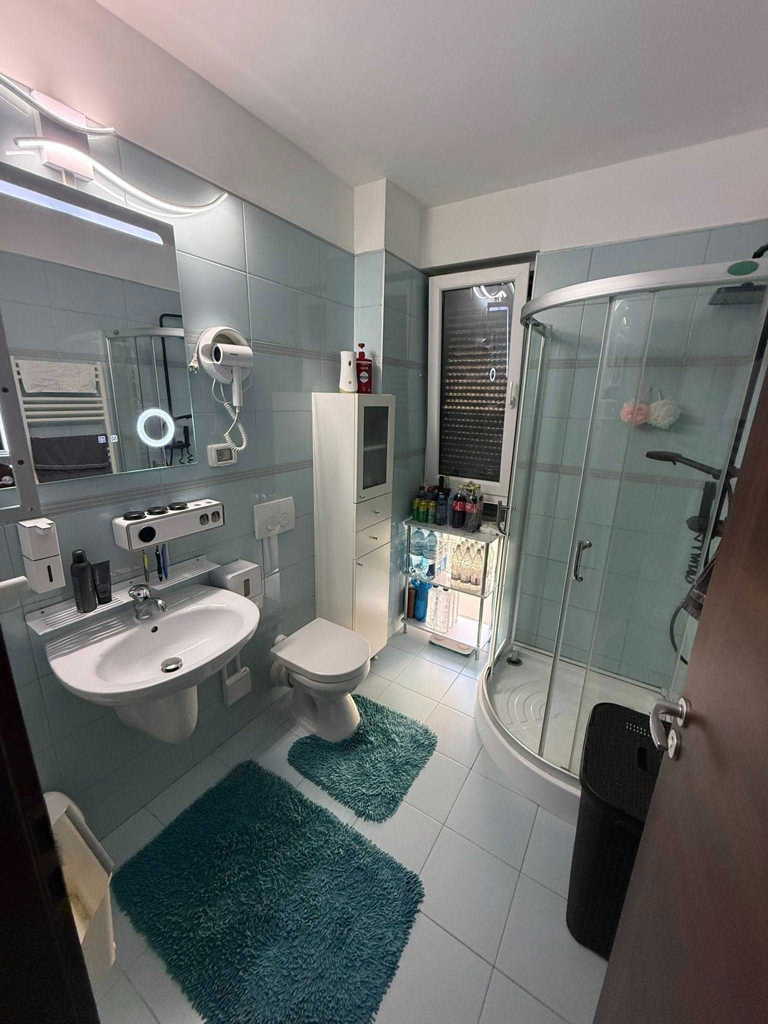 Etaj 2 cu 2 bai in bloc nou, mobilat si utilat