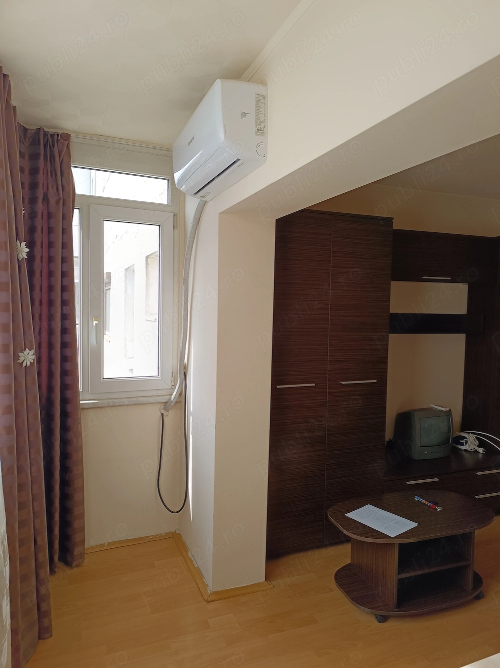 Decomandat, model mare la etaj 3 linga Piata Doina